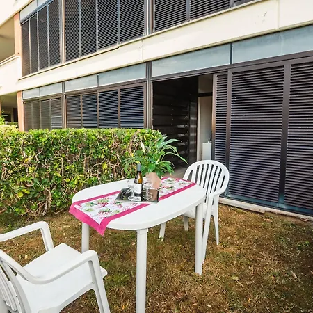 Apartamento Magnolia-16 By Interhome